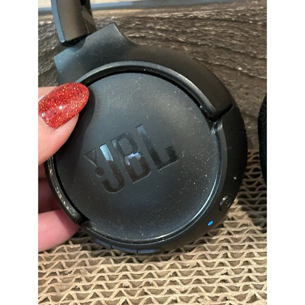JBL Tune 510 BT‎ Wireless On-Ear Headset With Pure Bass Sound- Black